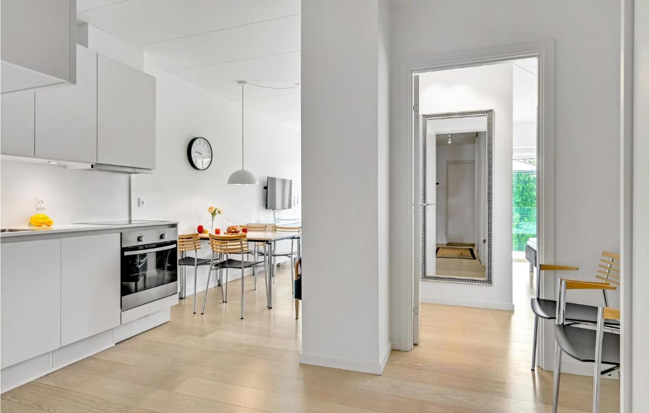 Gorgeous In C With Wifi Apartment *